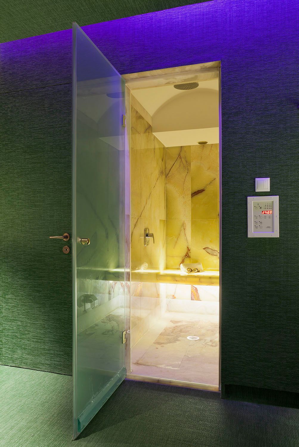 NEW Hotel Athens