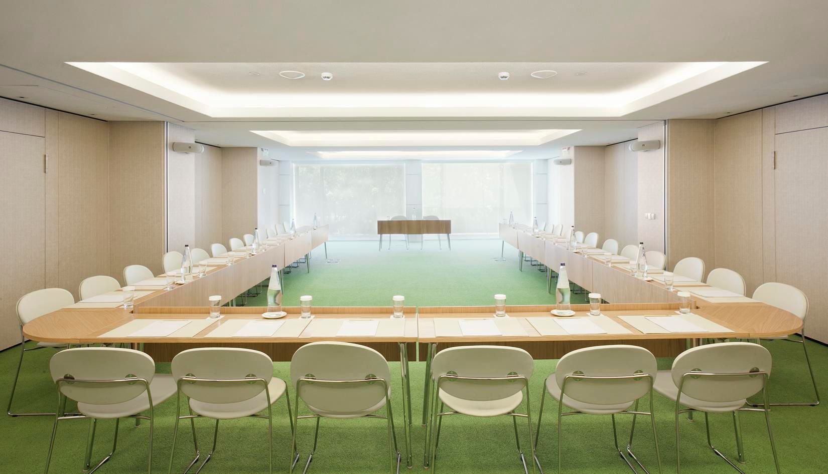 NEW Hotel Athens