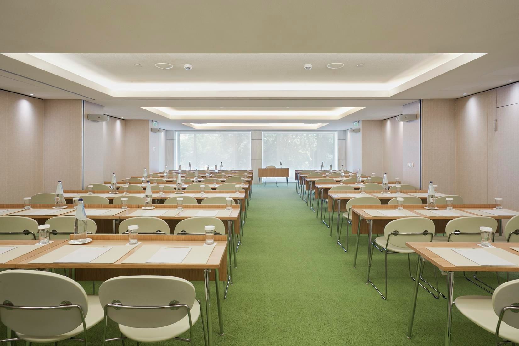 NEW Hotel Athens