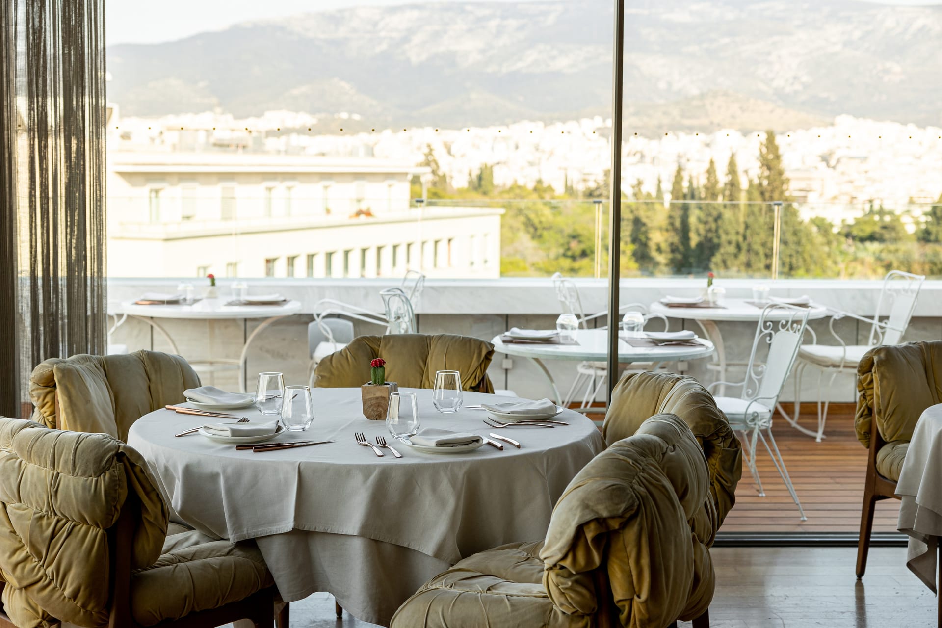NEW Hotel Athens