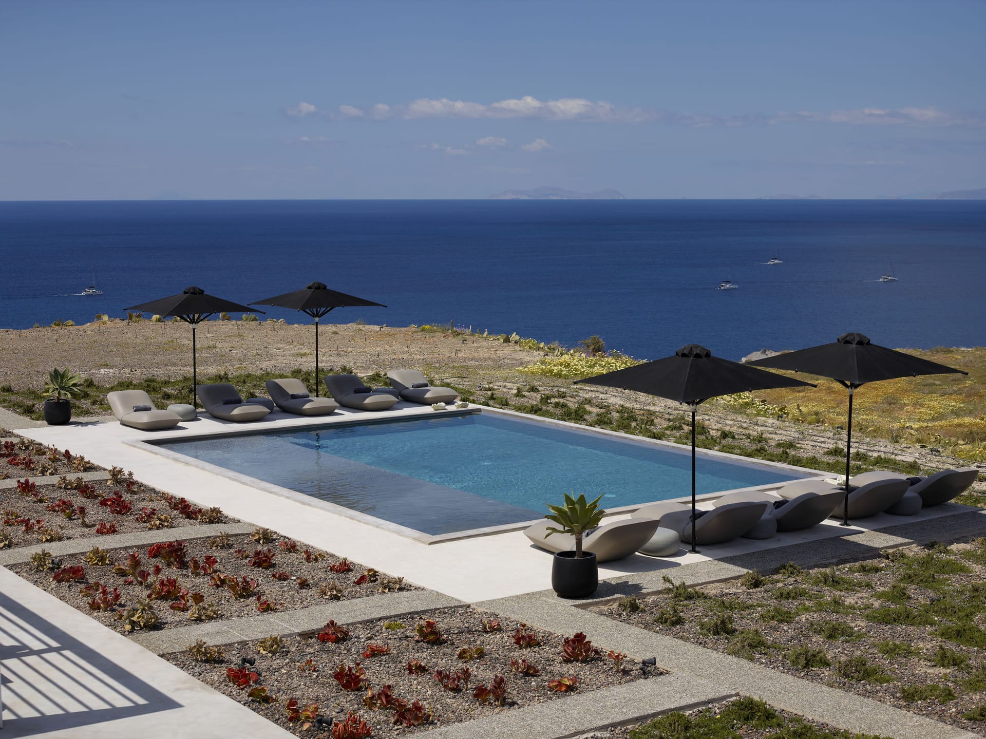 Absolute Paradise Santorini
