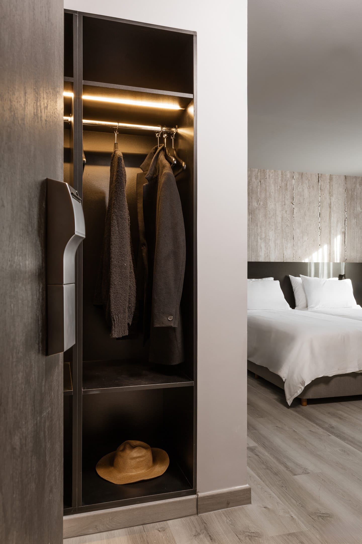 Alassia Hotel