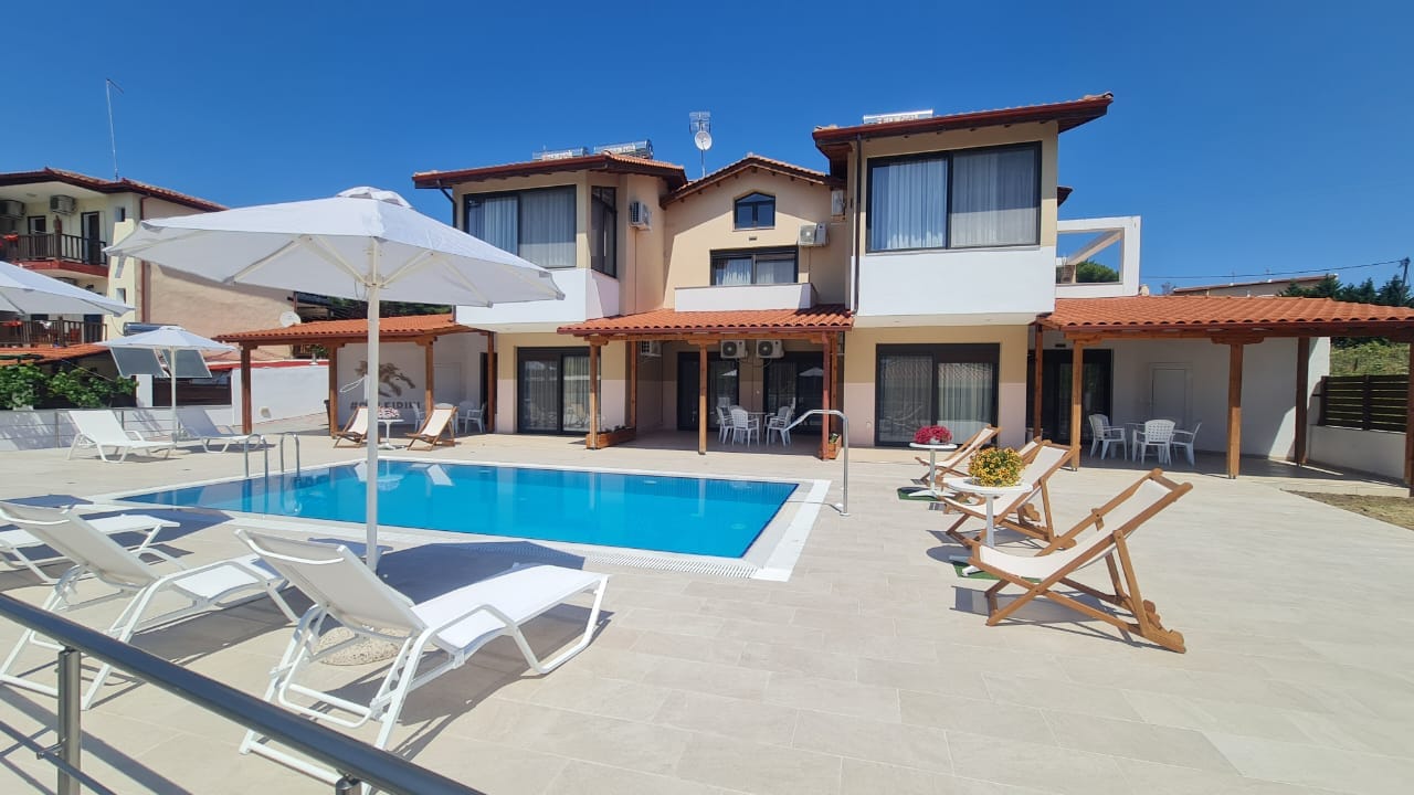 Allegro Maisonettes