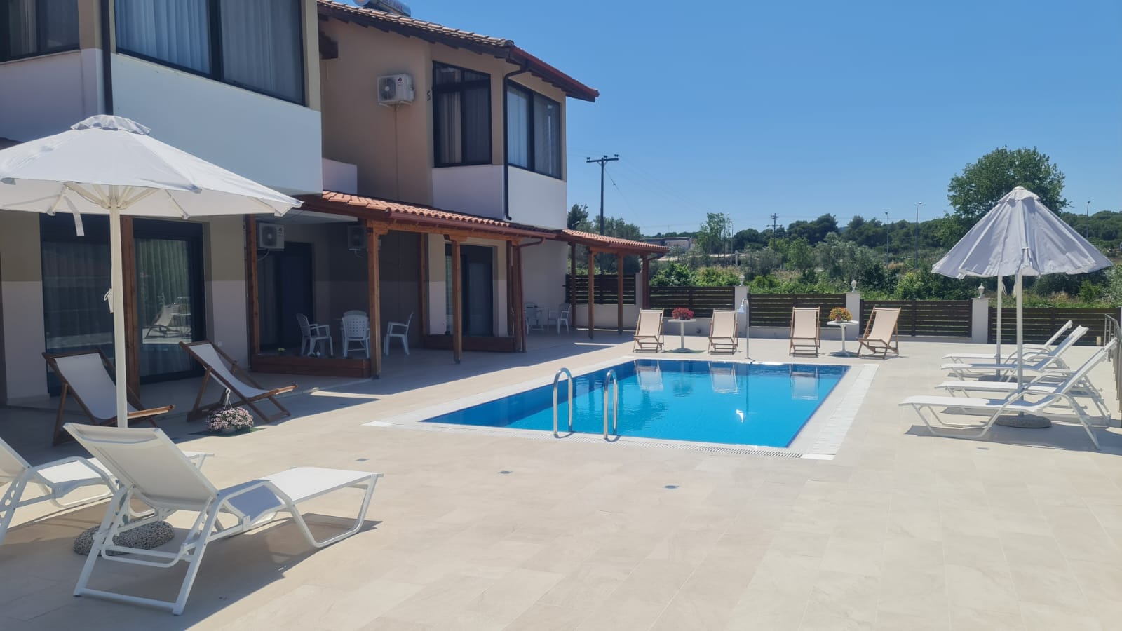 Allegro Maisonettes
