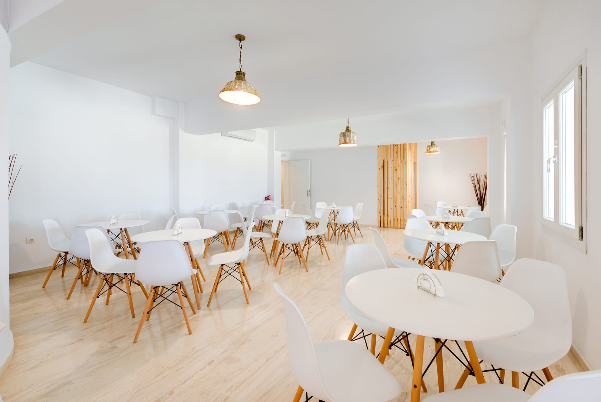 Anamar Santorini Hotel
