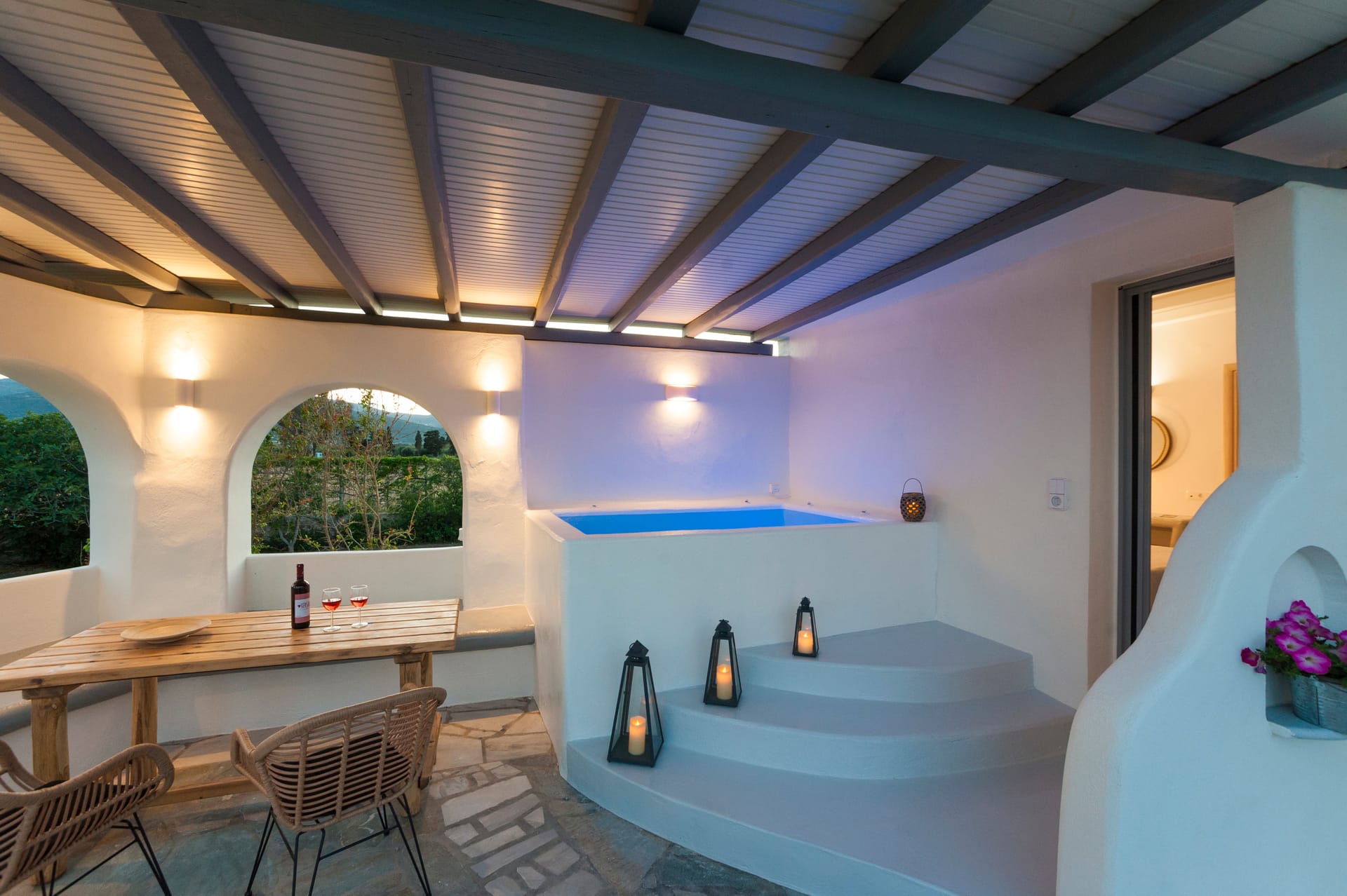 Anemones Studios & Suites