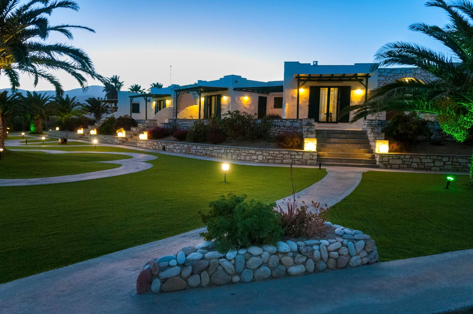 Anemones Studios & Suites