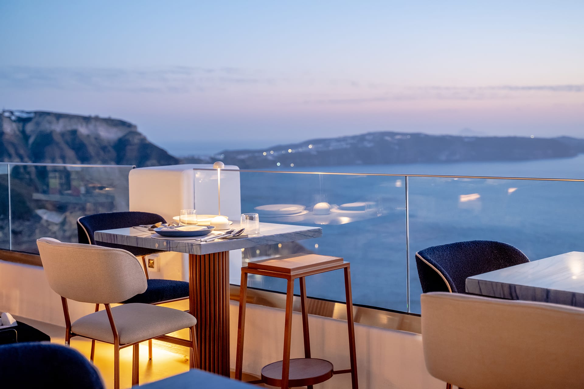 Apeiron Blue Santorini