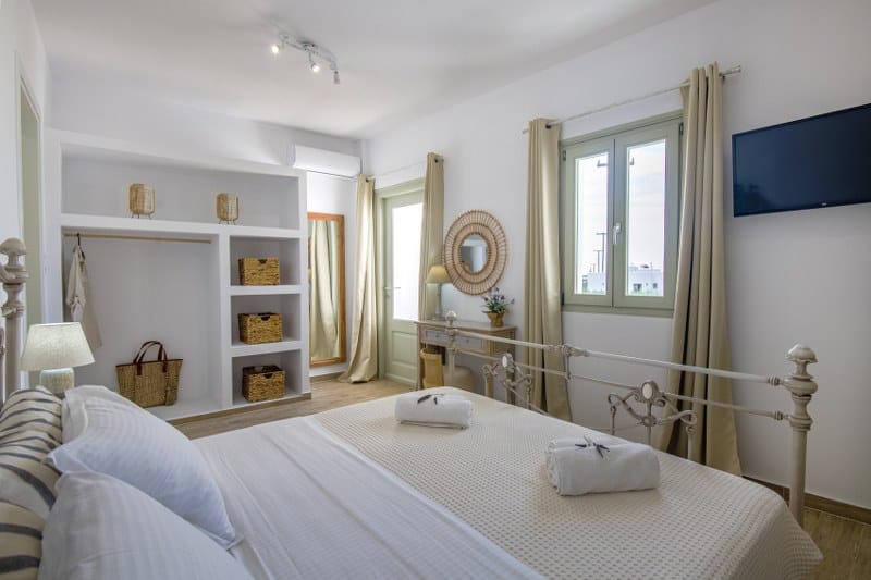 Arethousa House