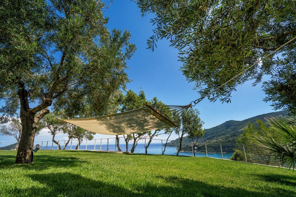 Artina Luxury Villa