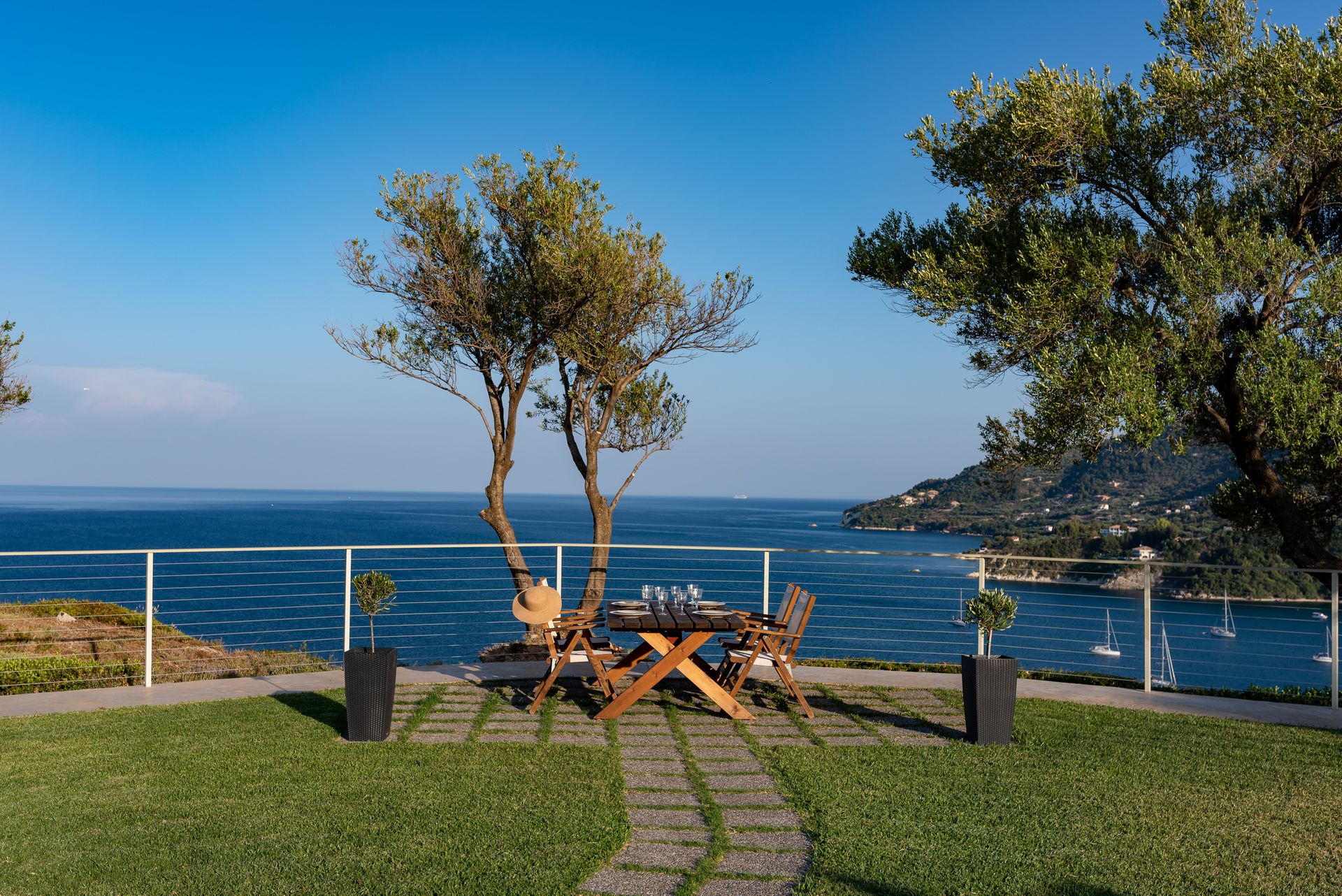 Artina Luxury Villa