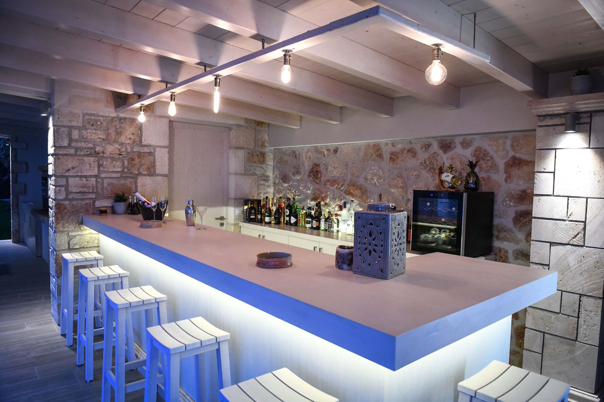 Artina Luxury Villa