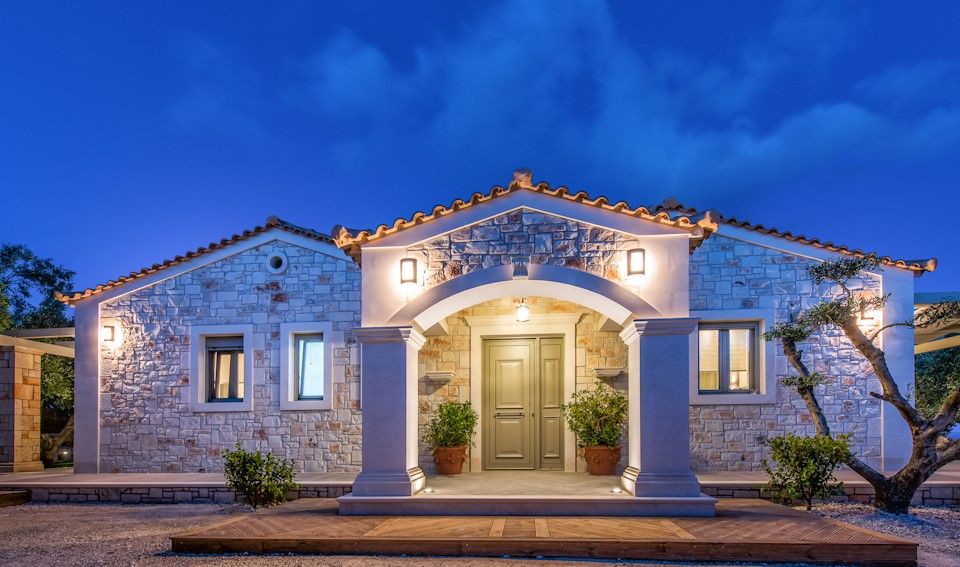 Artina Luxury Villa