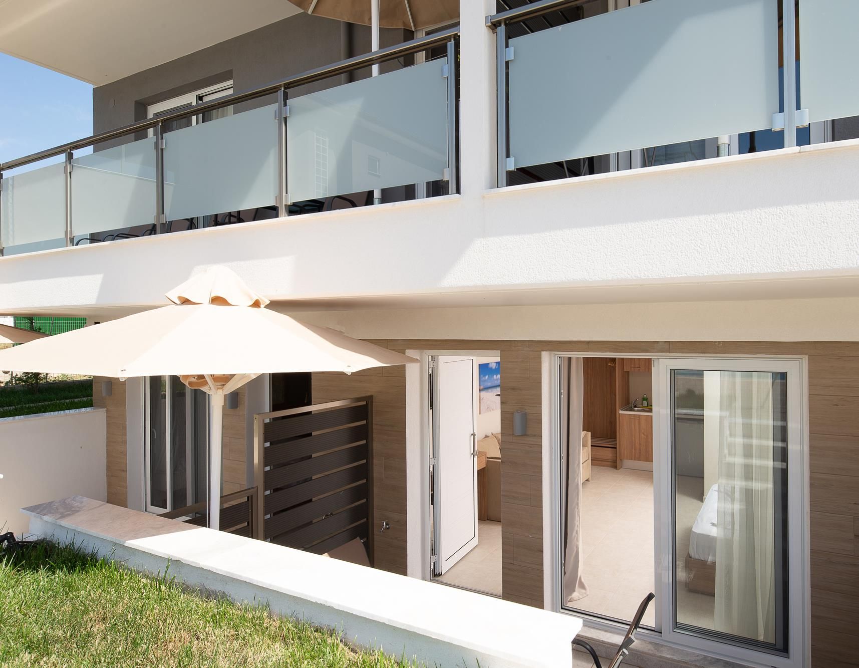 Astra Sarti Luxury Suites