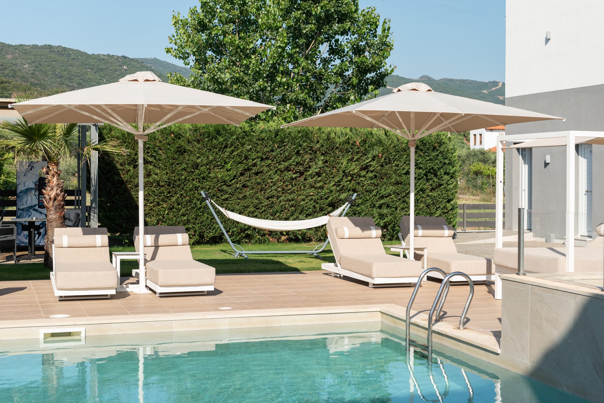 Astra Sarti Luxury Suites