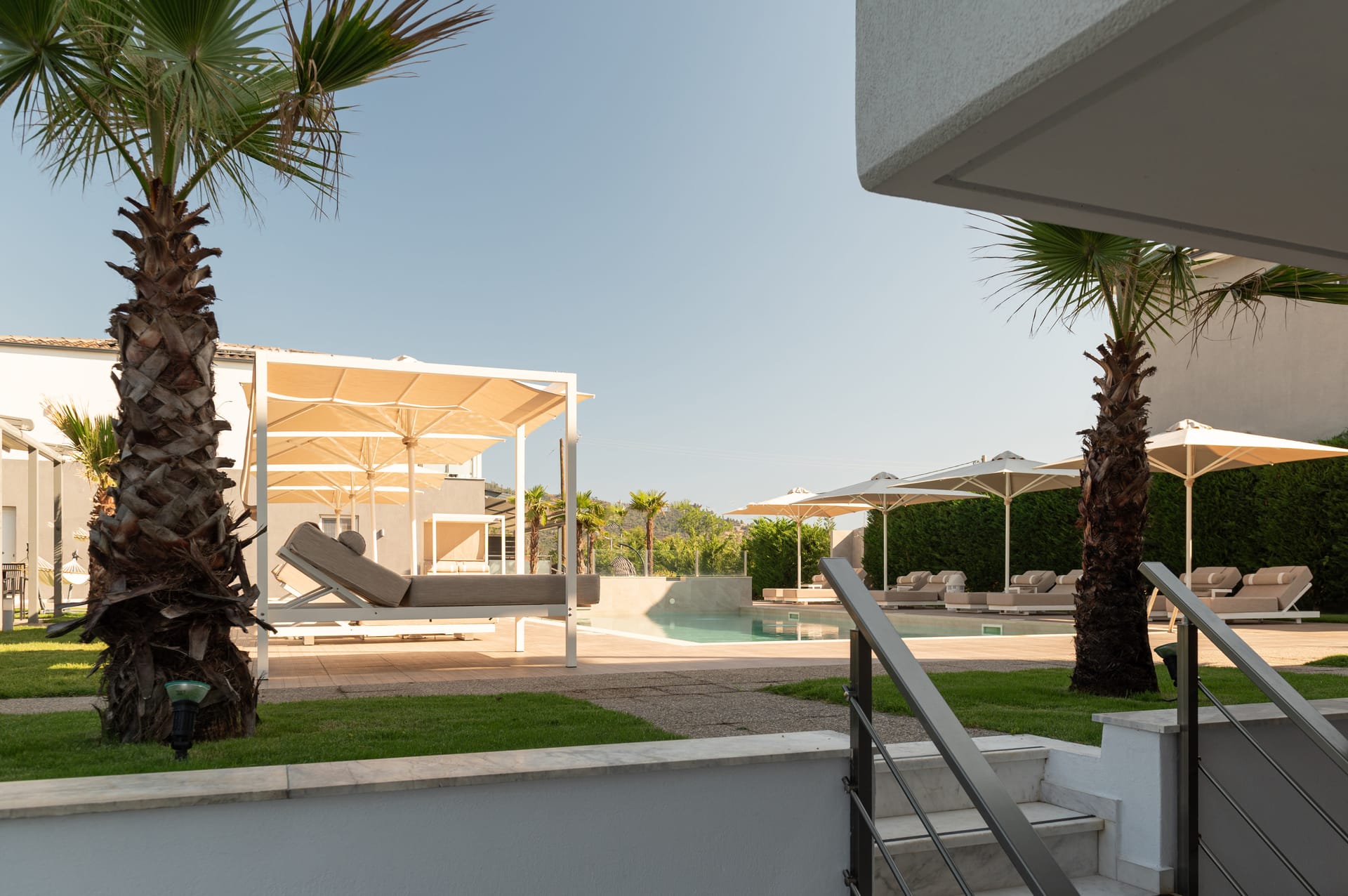 Astra Sarti Luxury Suites