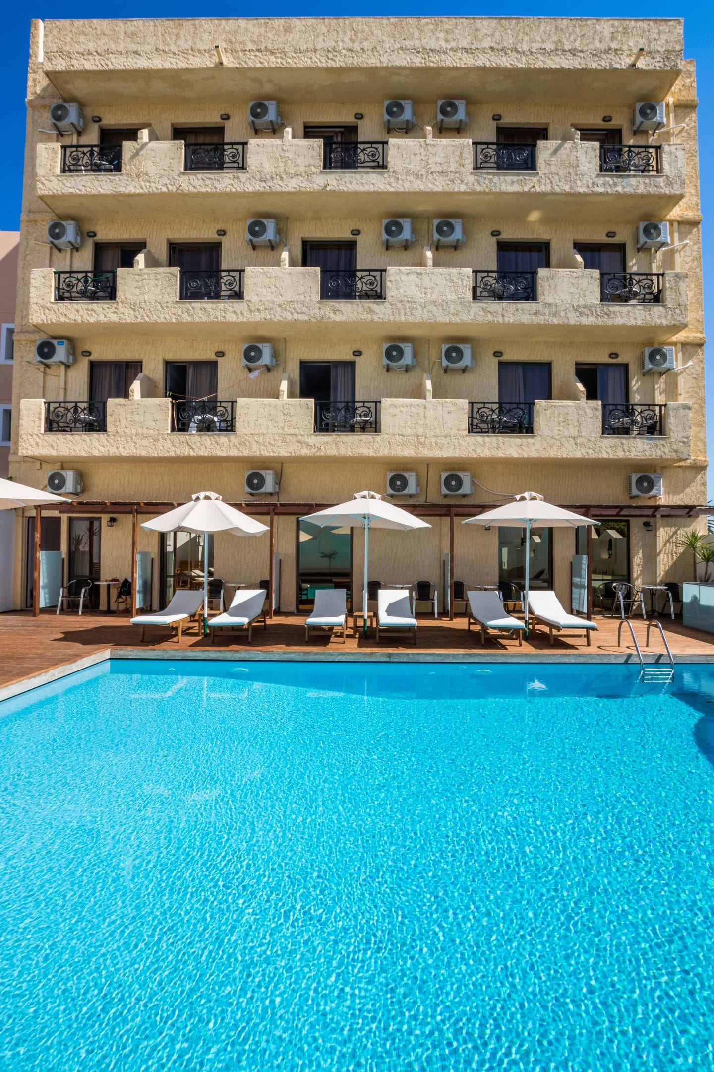 Atlantis Hotel