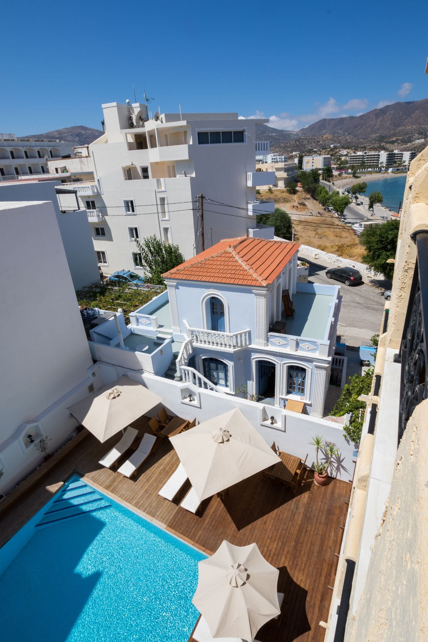 Atlantis Hotel
