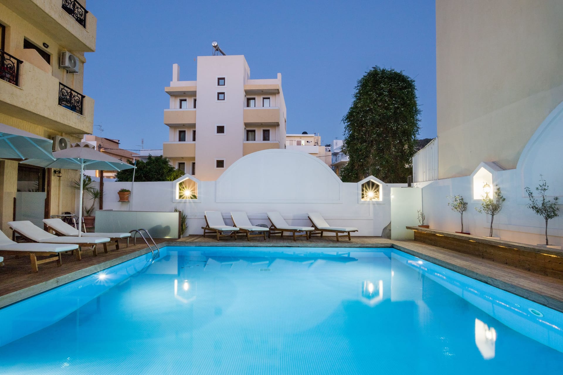 Atlantis Hotel