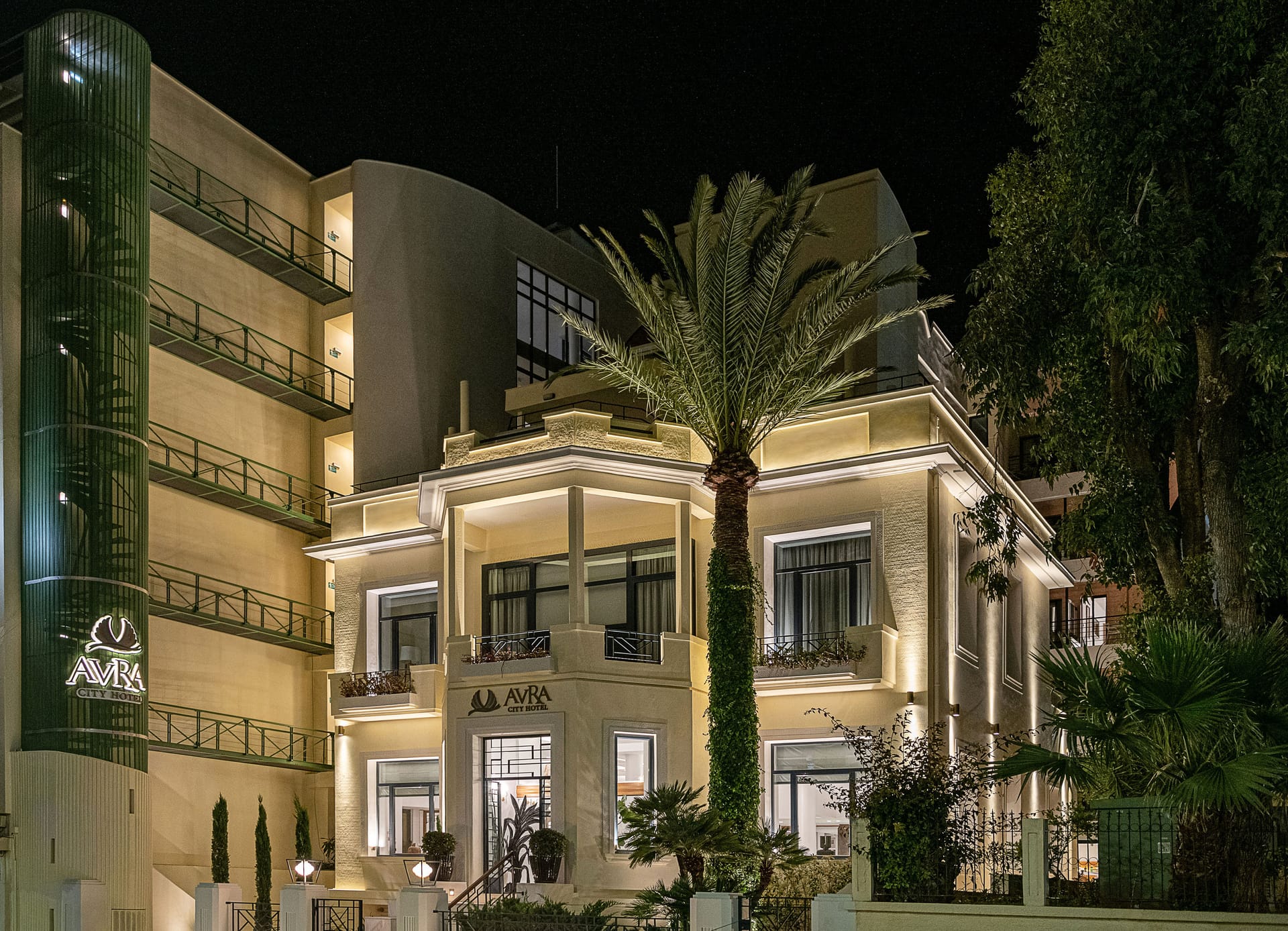 Avra City Hotel