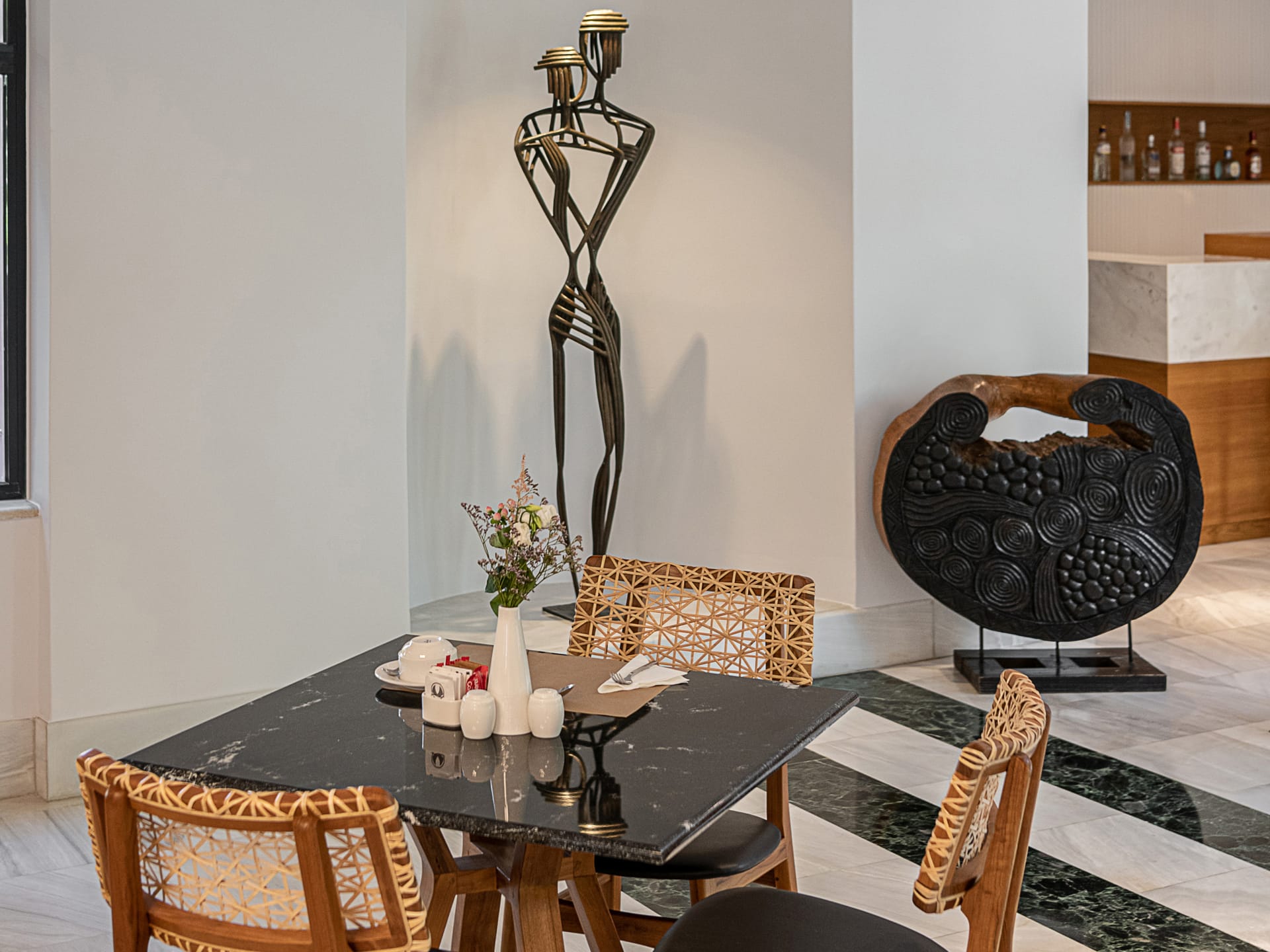 Avra City Hotel