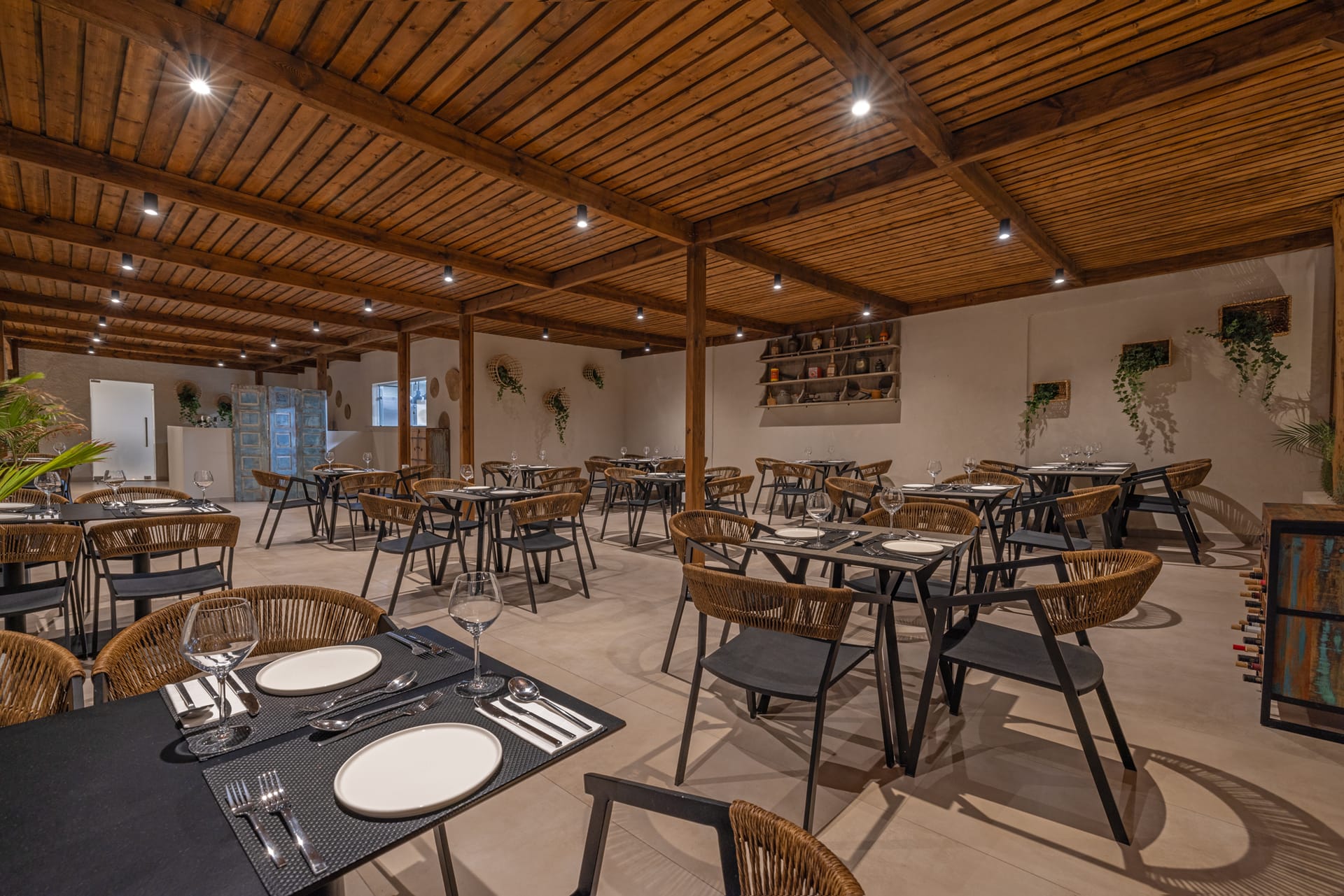 Cabana Blu Lifestyle Boutique Hotel & Suites