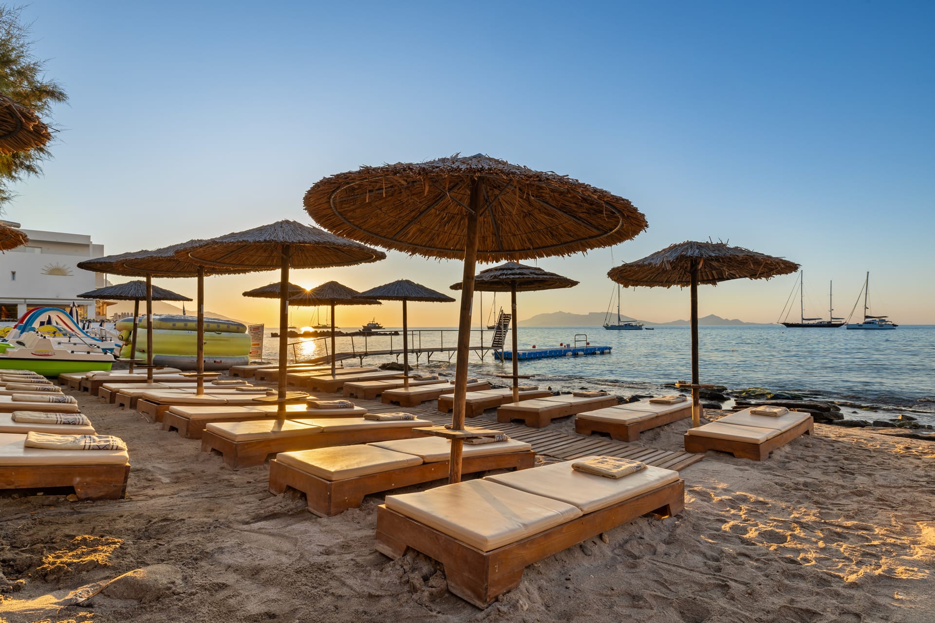 Cabana Blu Lifestyle Boutique Hotel & Suites