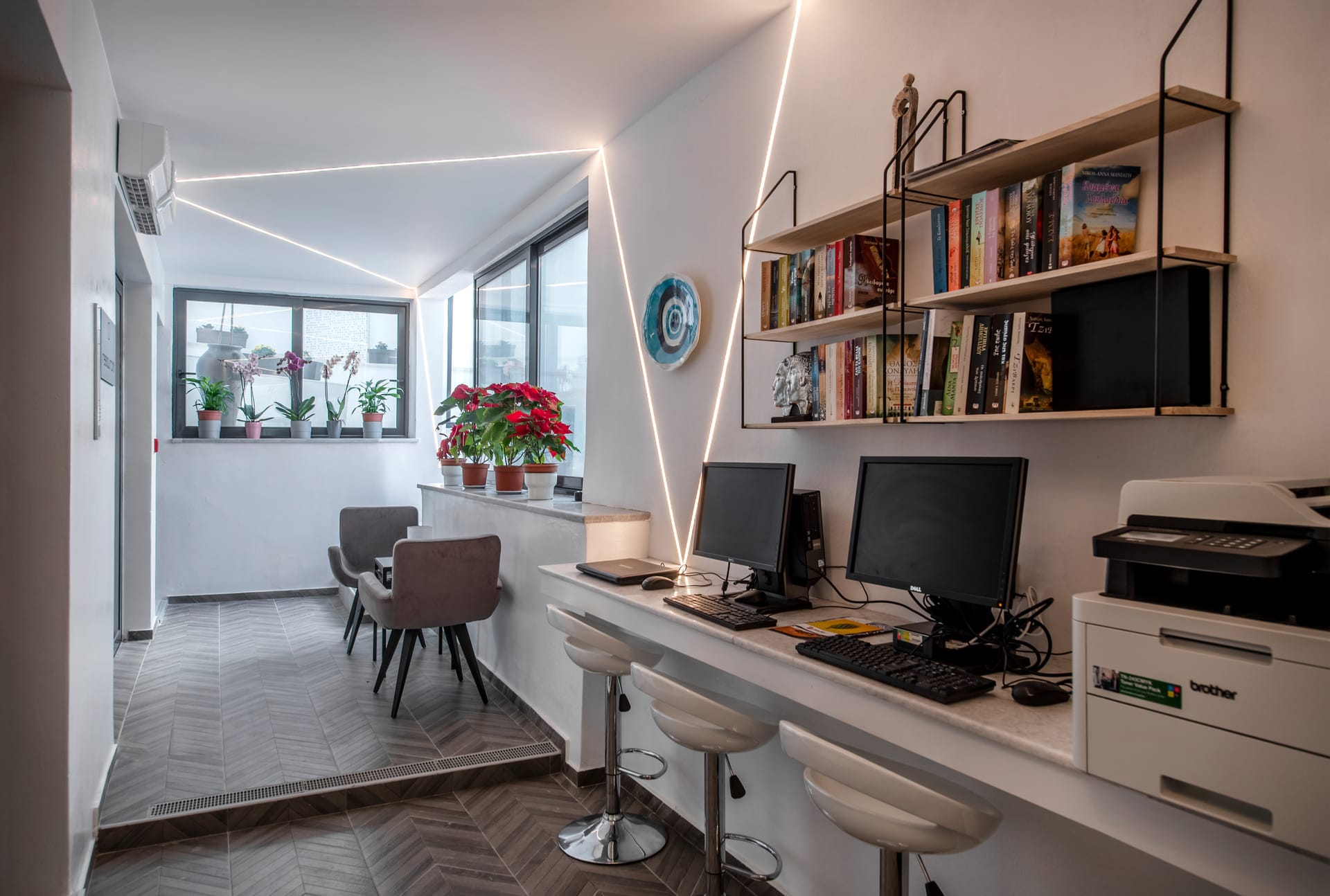Central Boutique Hotel by Naoussa Hills