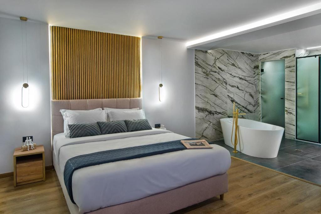 CITYLUXE Suites & Rooms