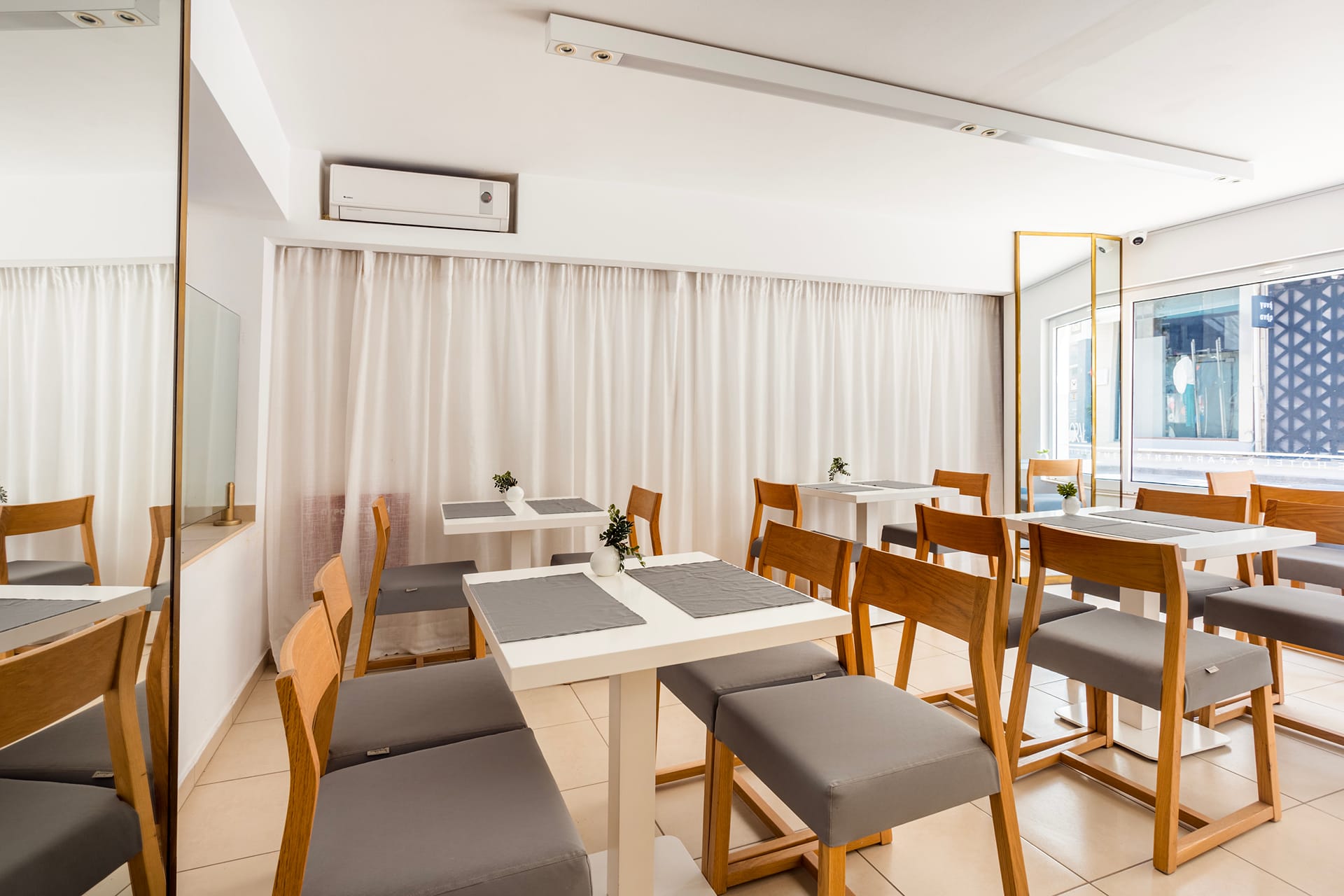 Coral Hotel – Hotelia Hospitality Group