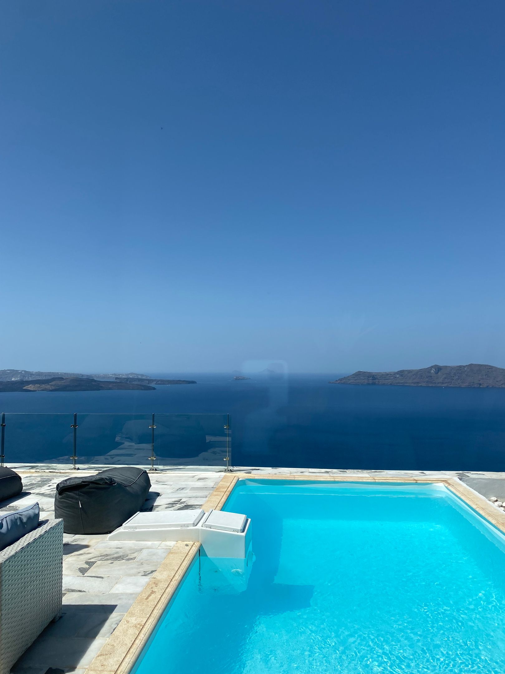 CSky Hotel Santorini