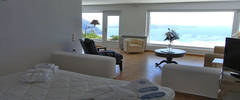 CSky Hotel Santorini