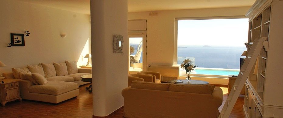CSky Hotel Santorini
