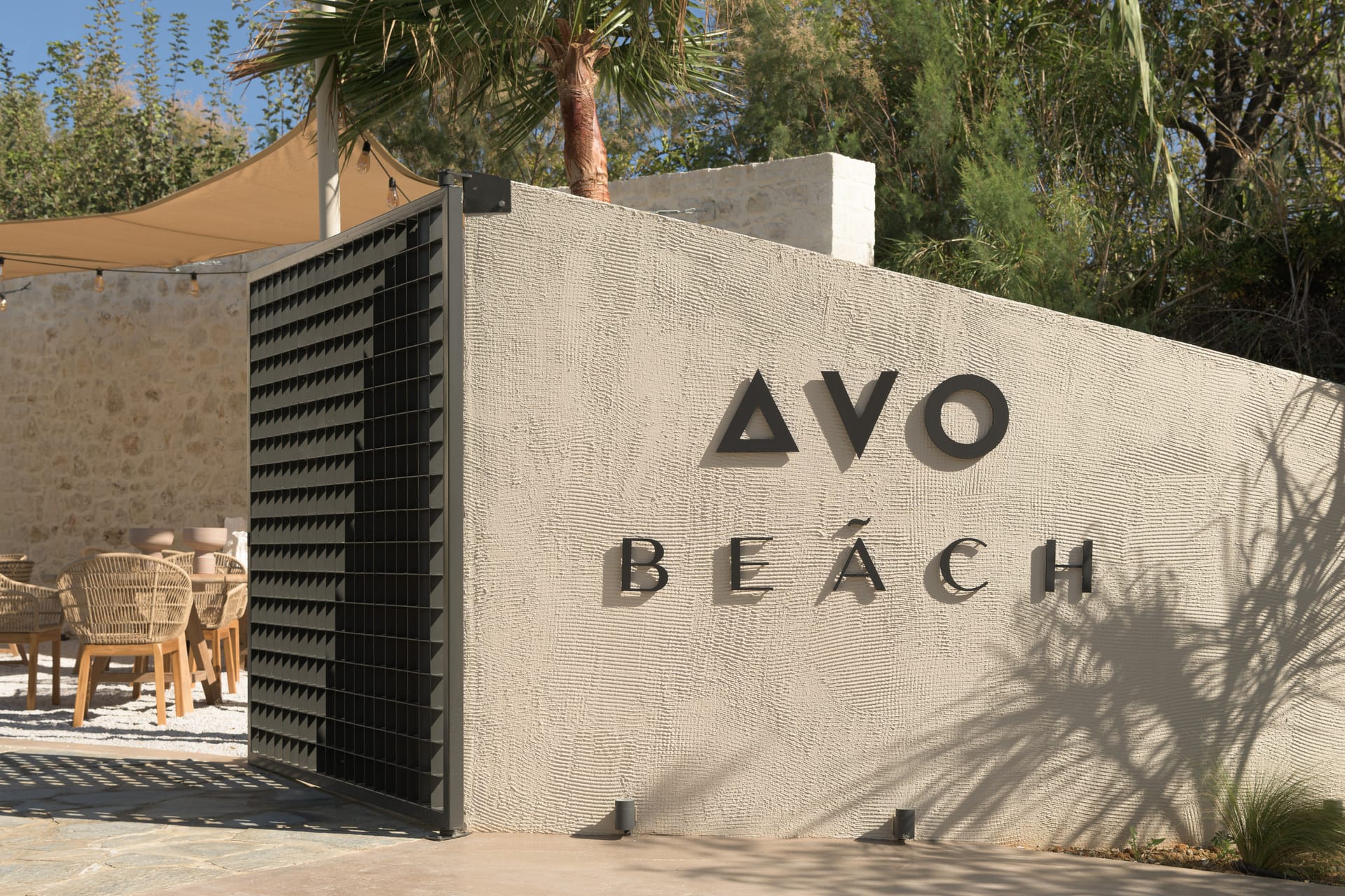 Dyo Beach