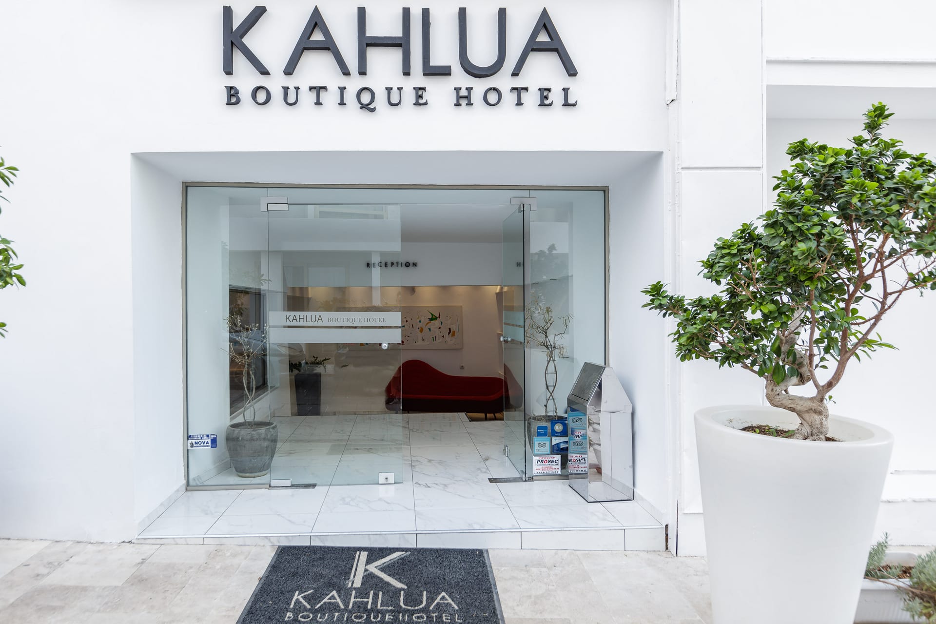 Kahlua Sea View Suites