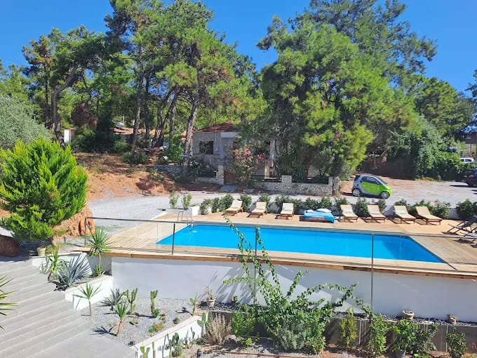 Beach Hotel Kapahi