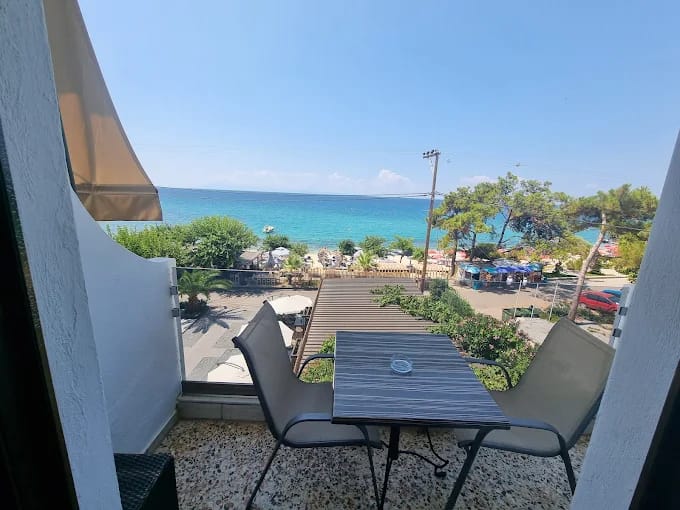 Beach Hotel Kapahi