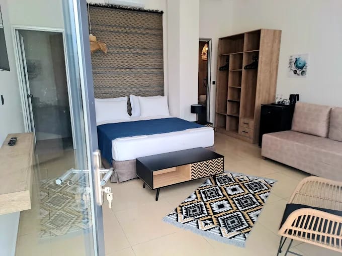 Beach Hotel Kapahi