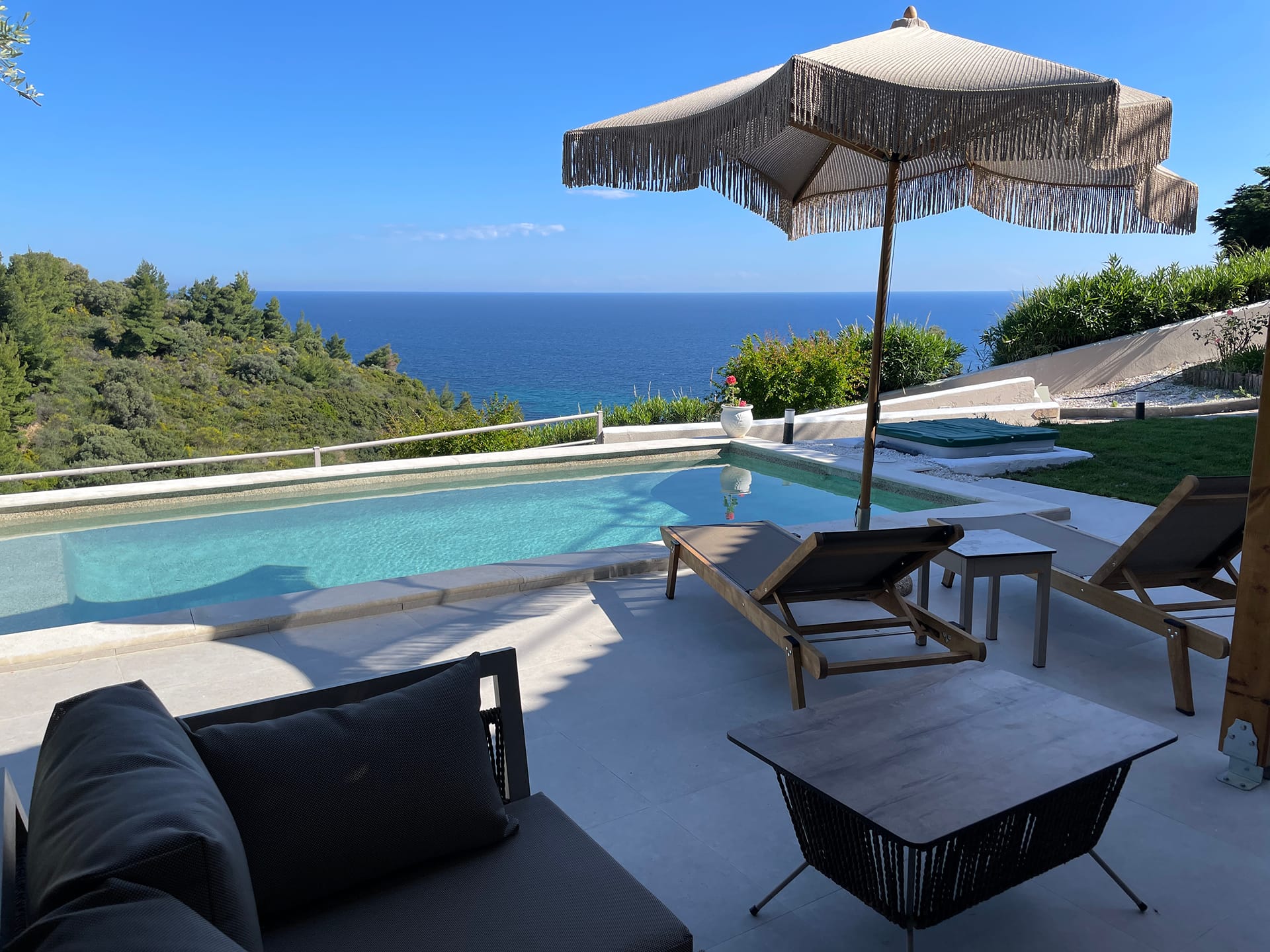Koumaros ApartHotel Halkidiki