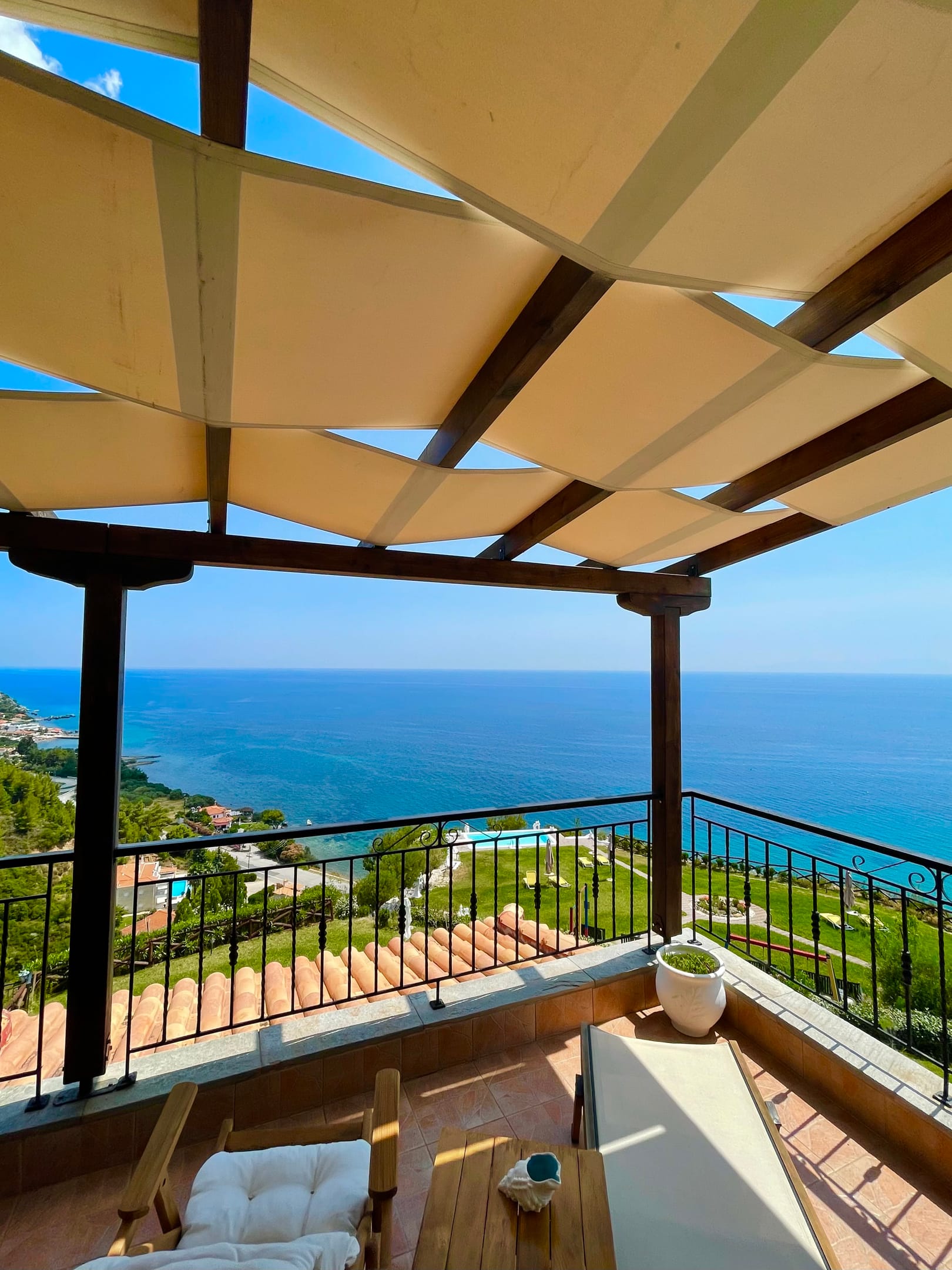 Koumaros Villas