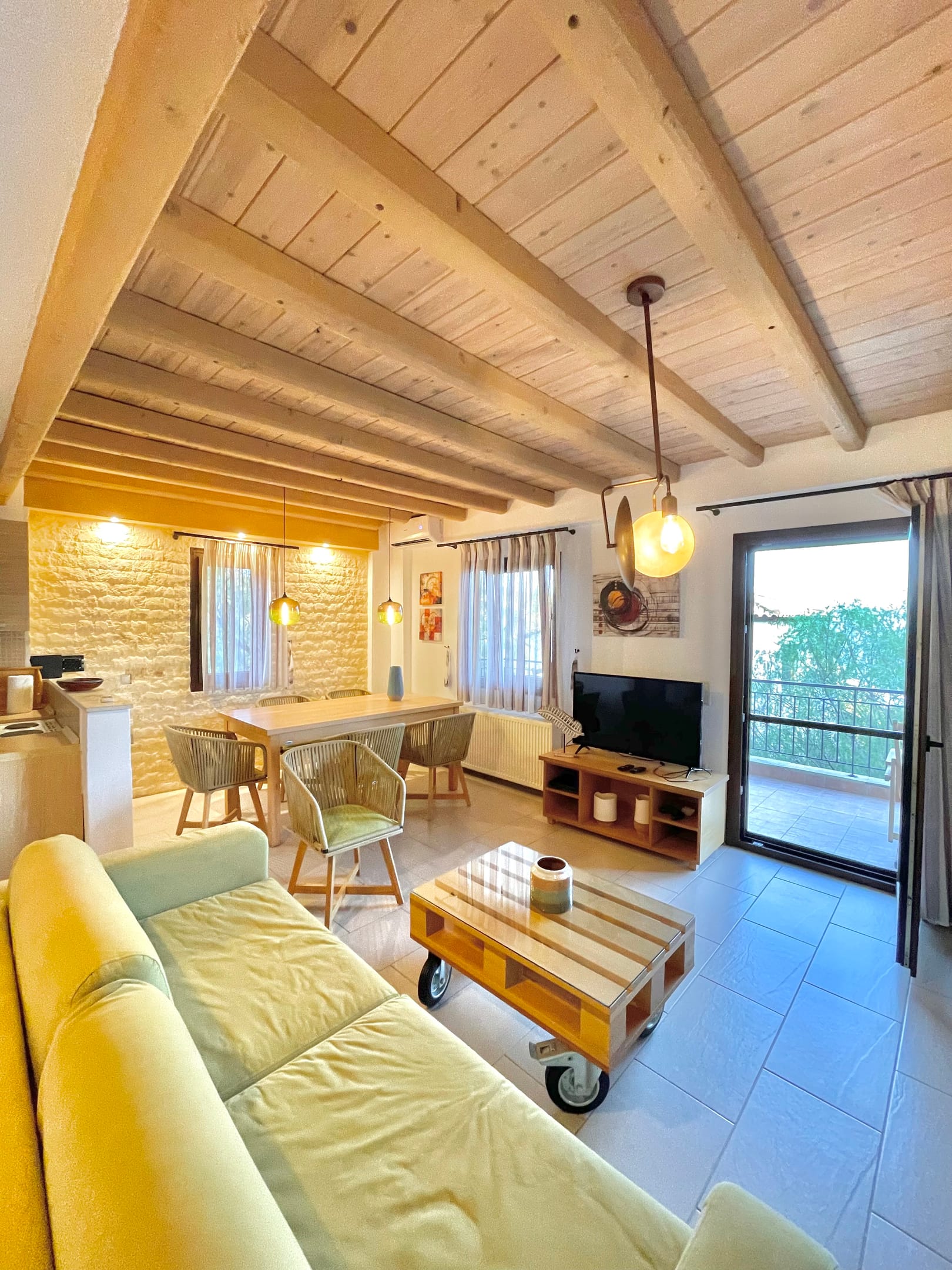 Koumaros Villas