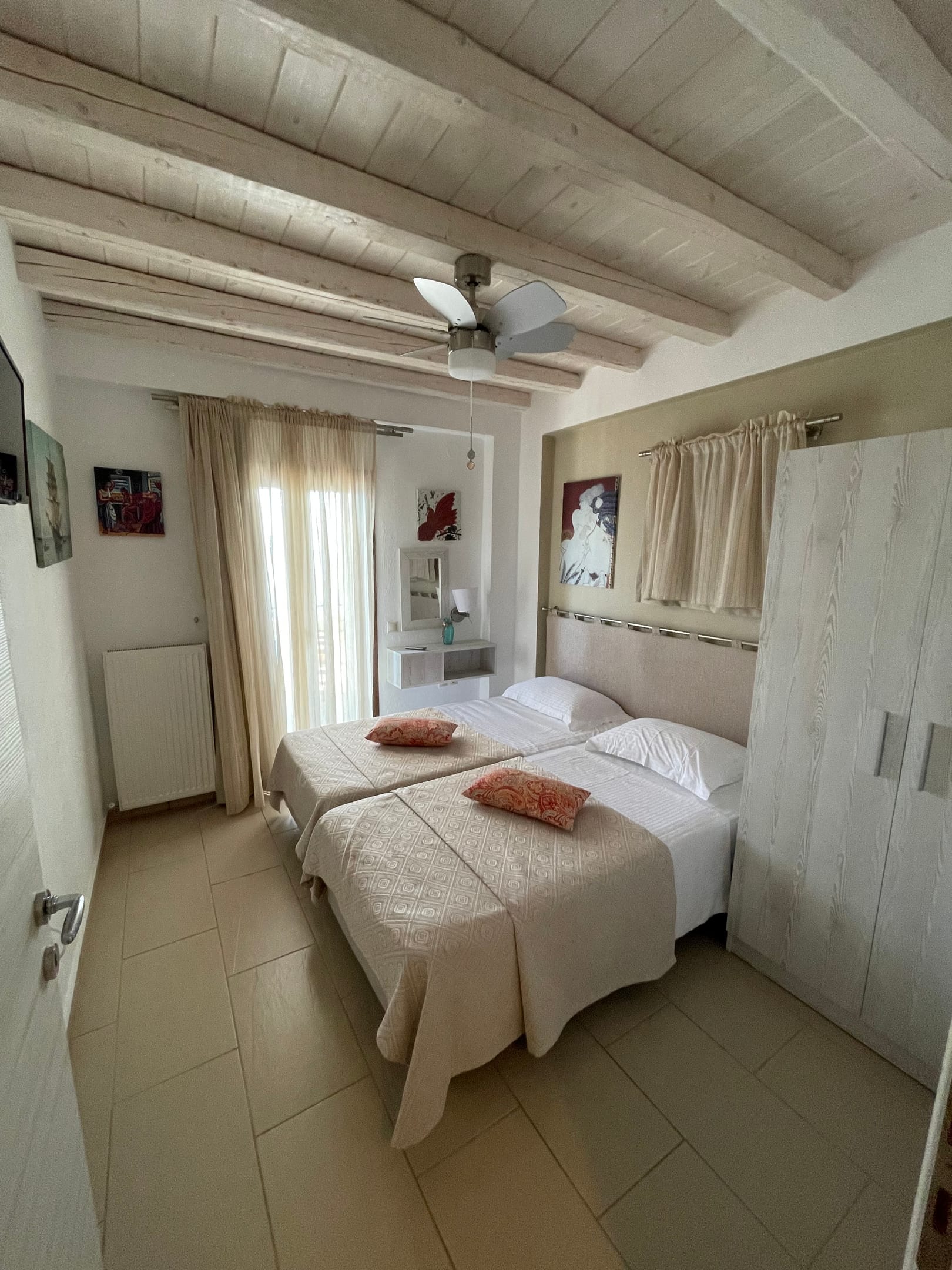 Koumaros Villas
