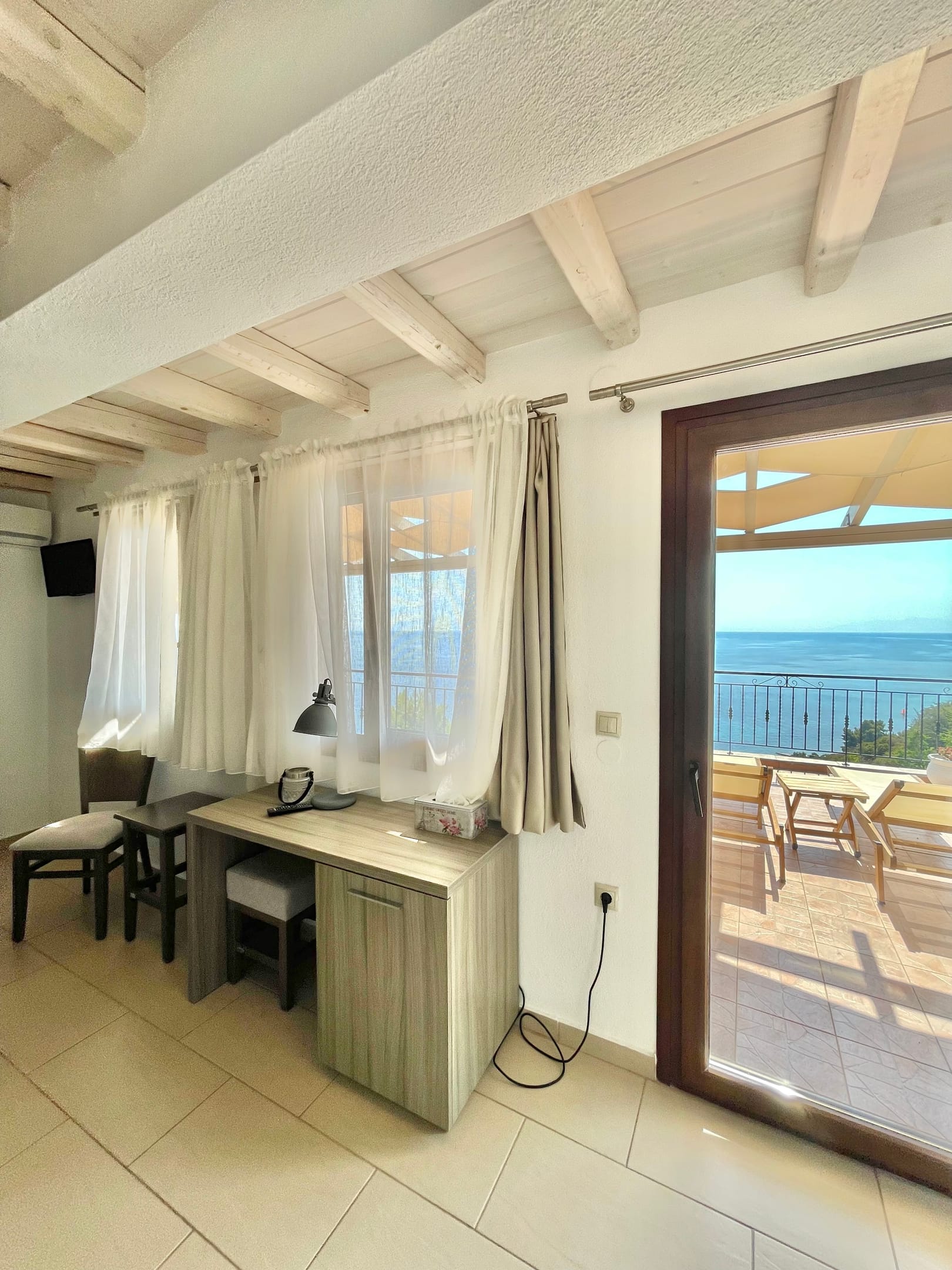 Koumaros Villas