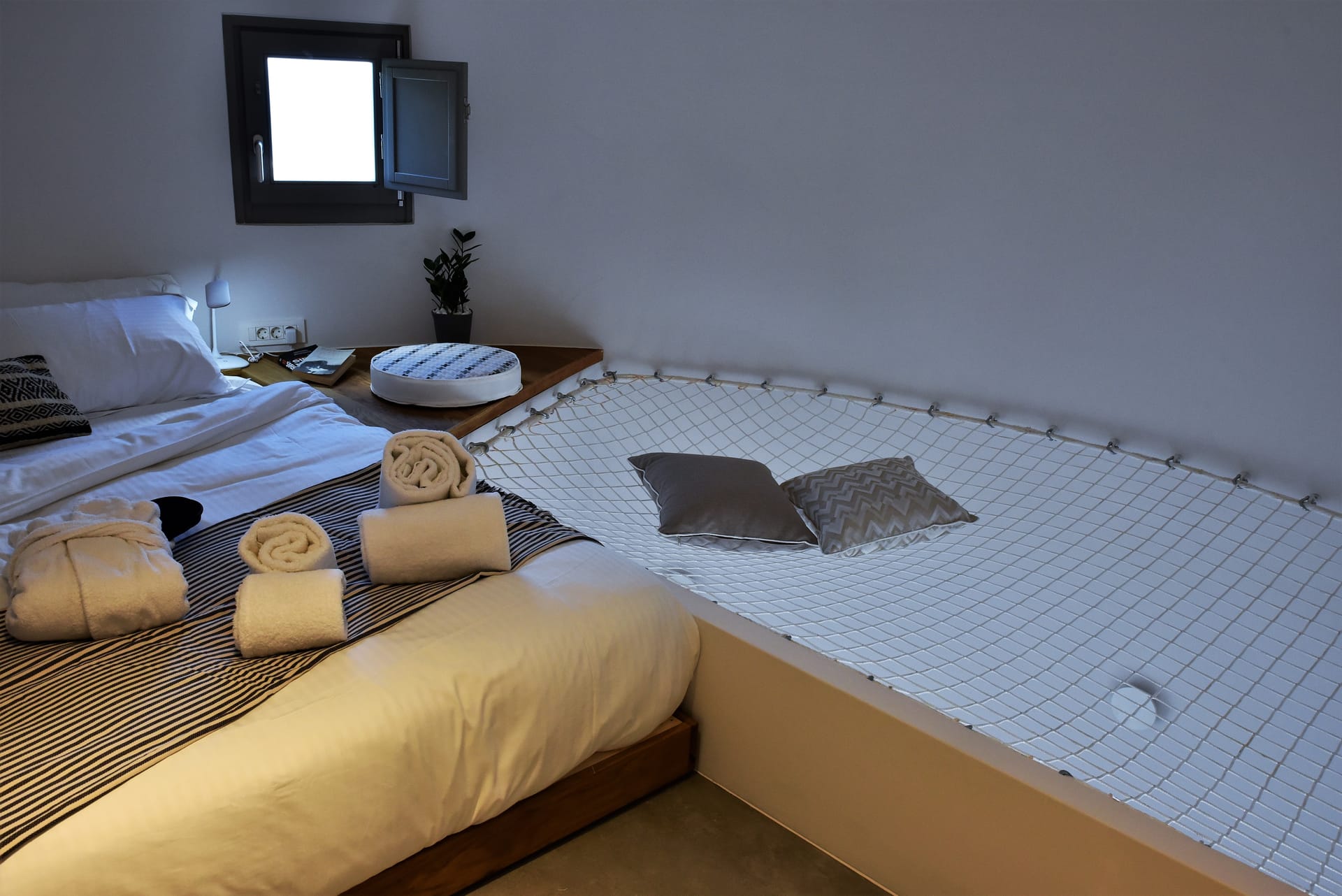 Horizon Mills Villas and Suites Santorini
