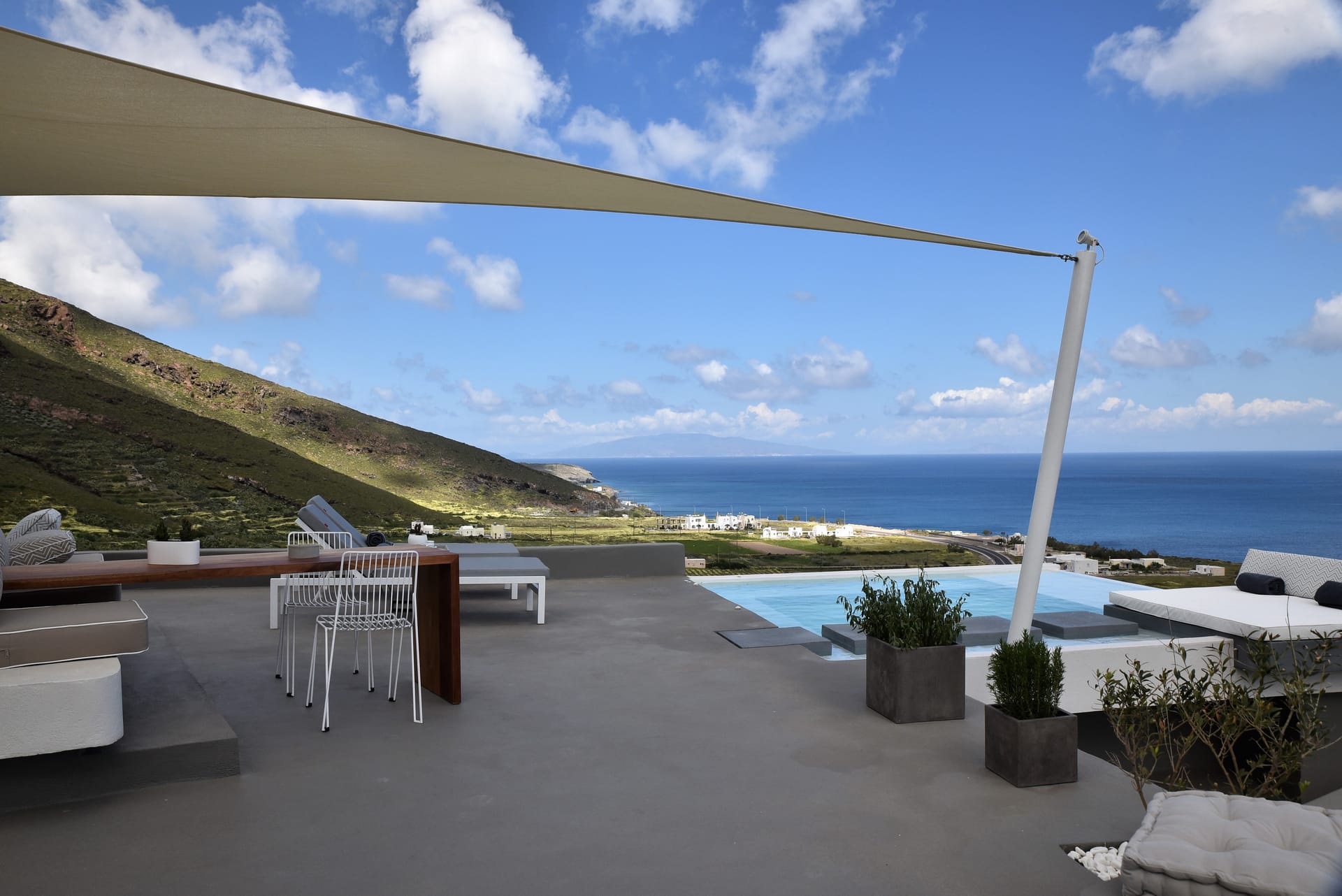 Horizon Mills Villas and Suites Santorini