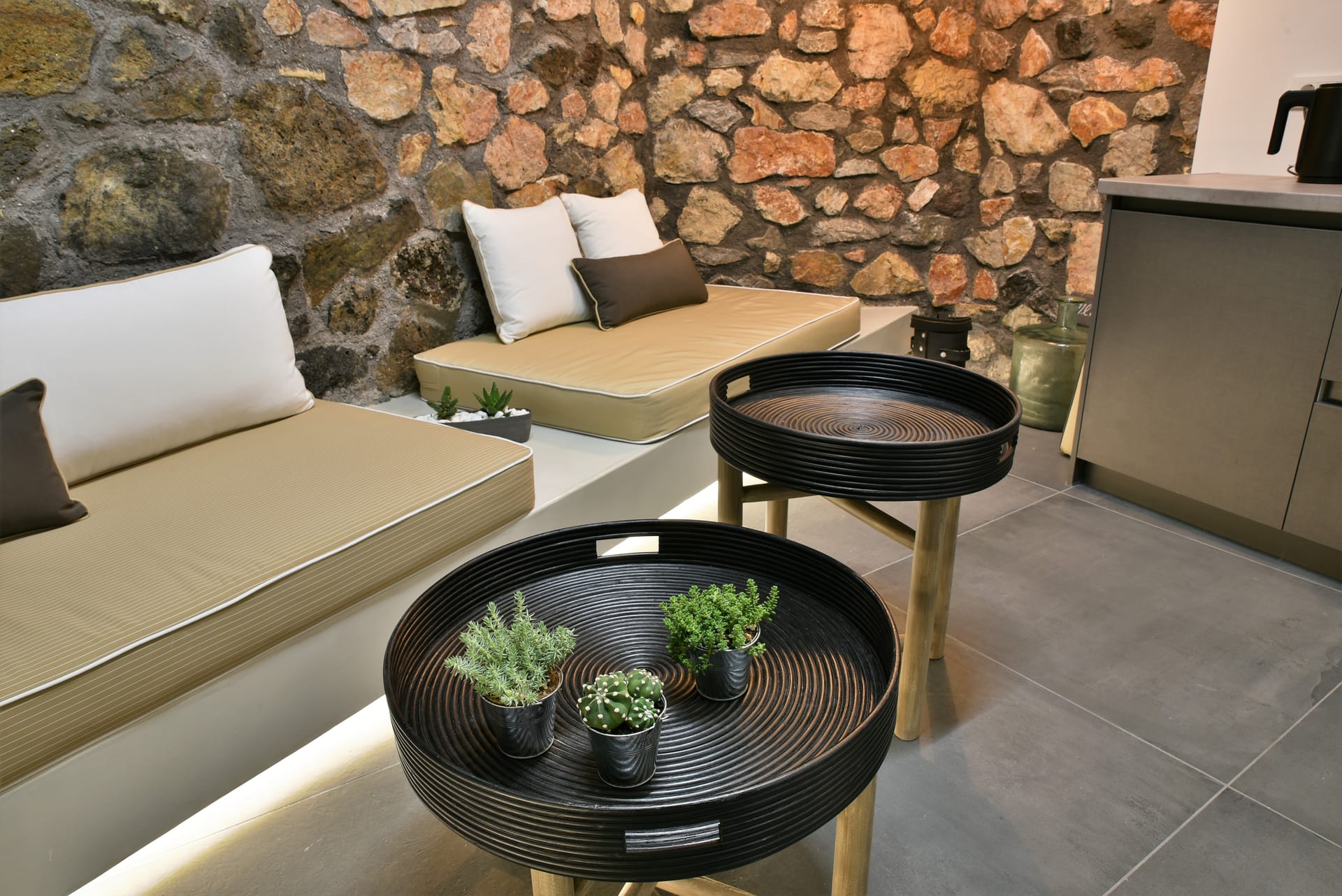 Horizon Mills Villas and Suites Santorini