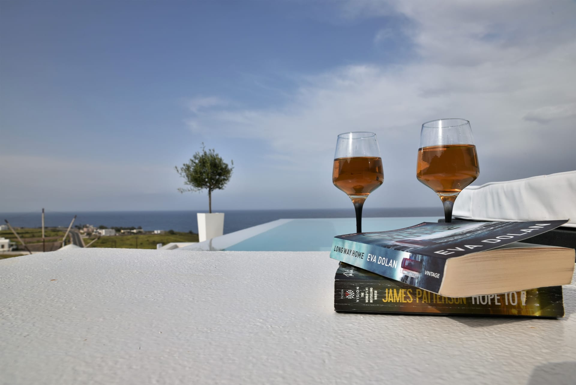 Horizon Mills Villas and Suites Santorini