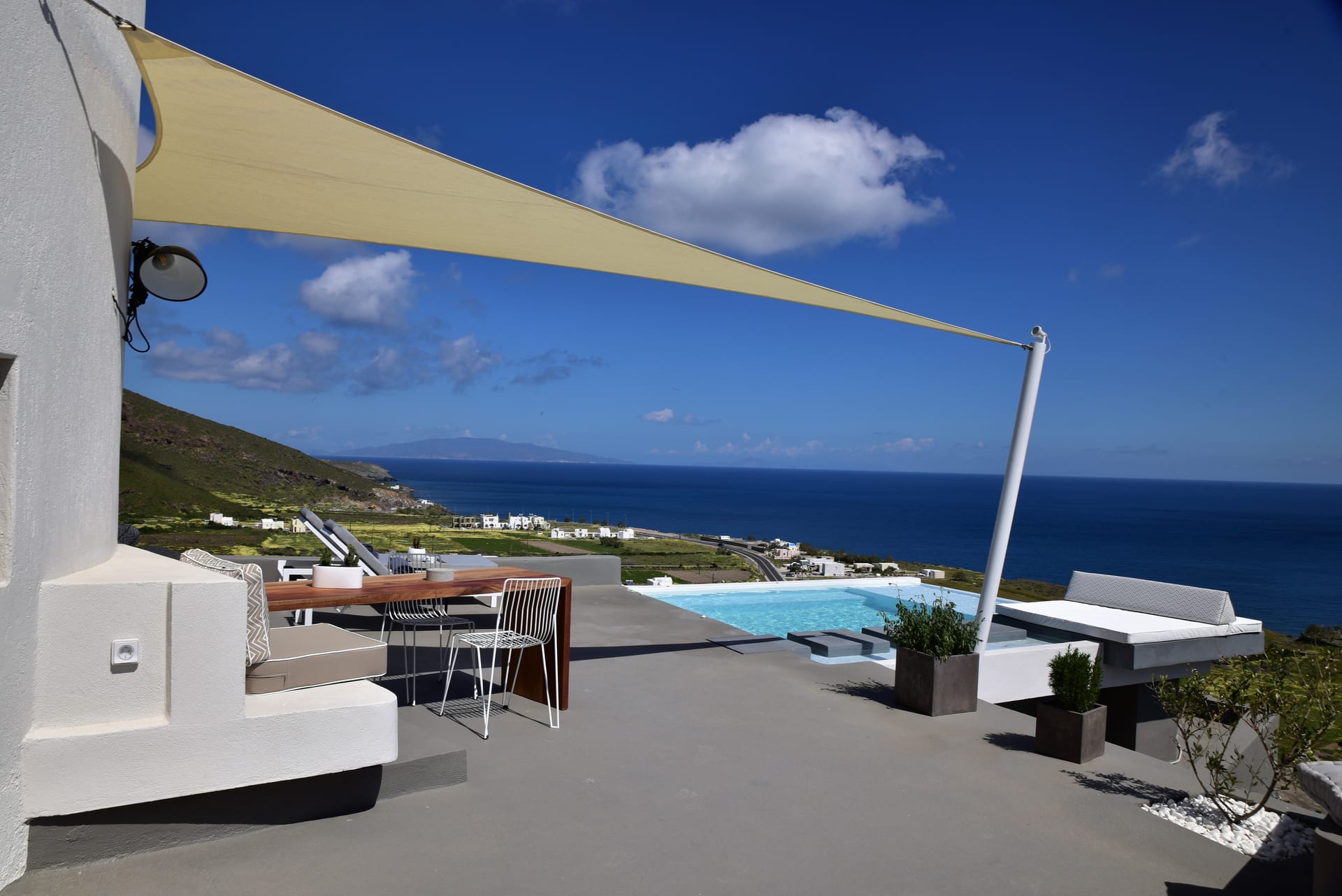 Horizon Mills Villas and Suites Santorini