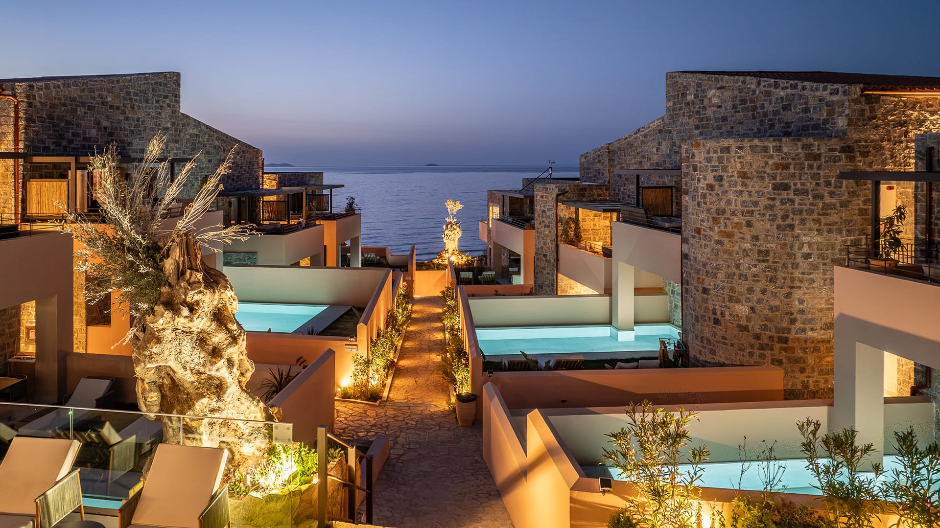Volta Seaside Boutique Hotel