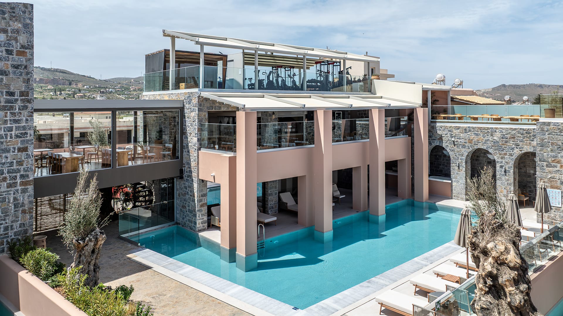 Volta Seaside Boutique Hotel
